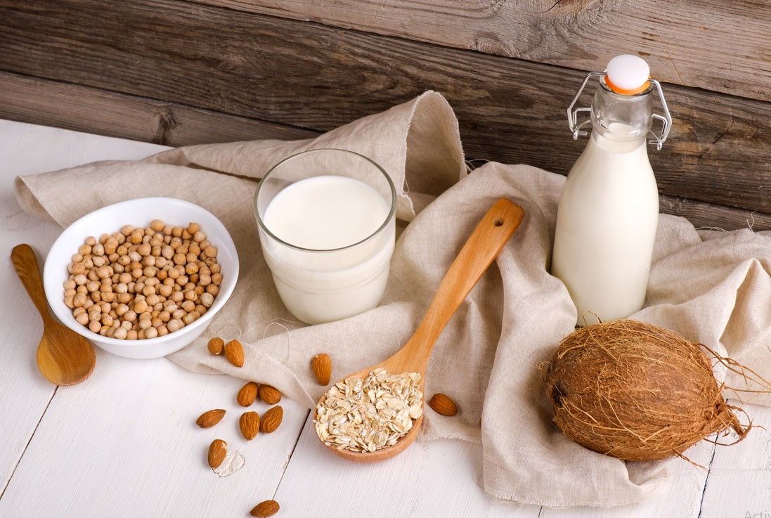 Oat, Coconut, or Soy? Which is the Healthiest Dairy-Free Milk